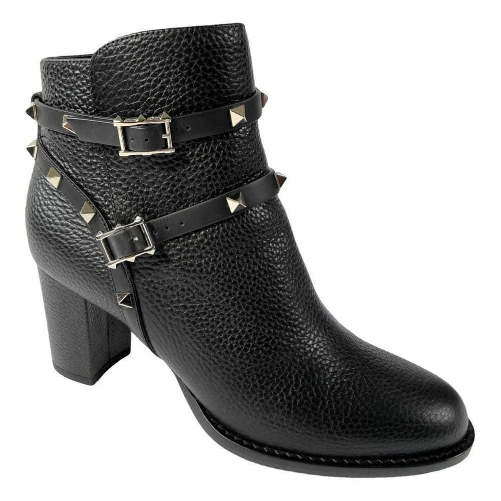 Valentino Garavani Rockstud leather boots - image 1