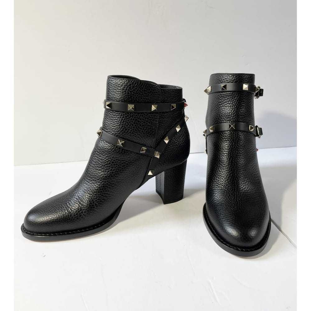 Valentino Garavani Rockstud leather boots - image 2