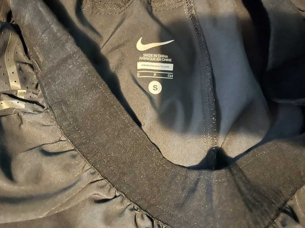 Nike × Streetwear × Vintage Nike men’s shorts - image 2