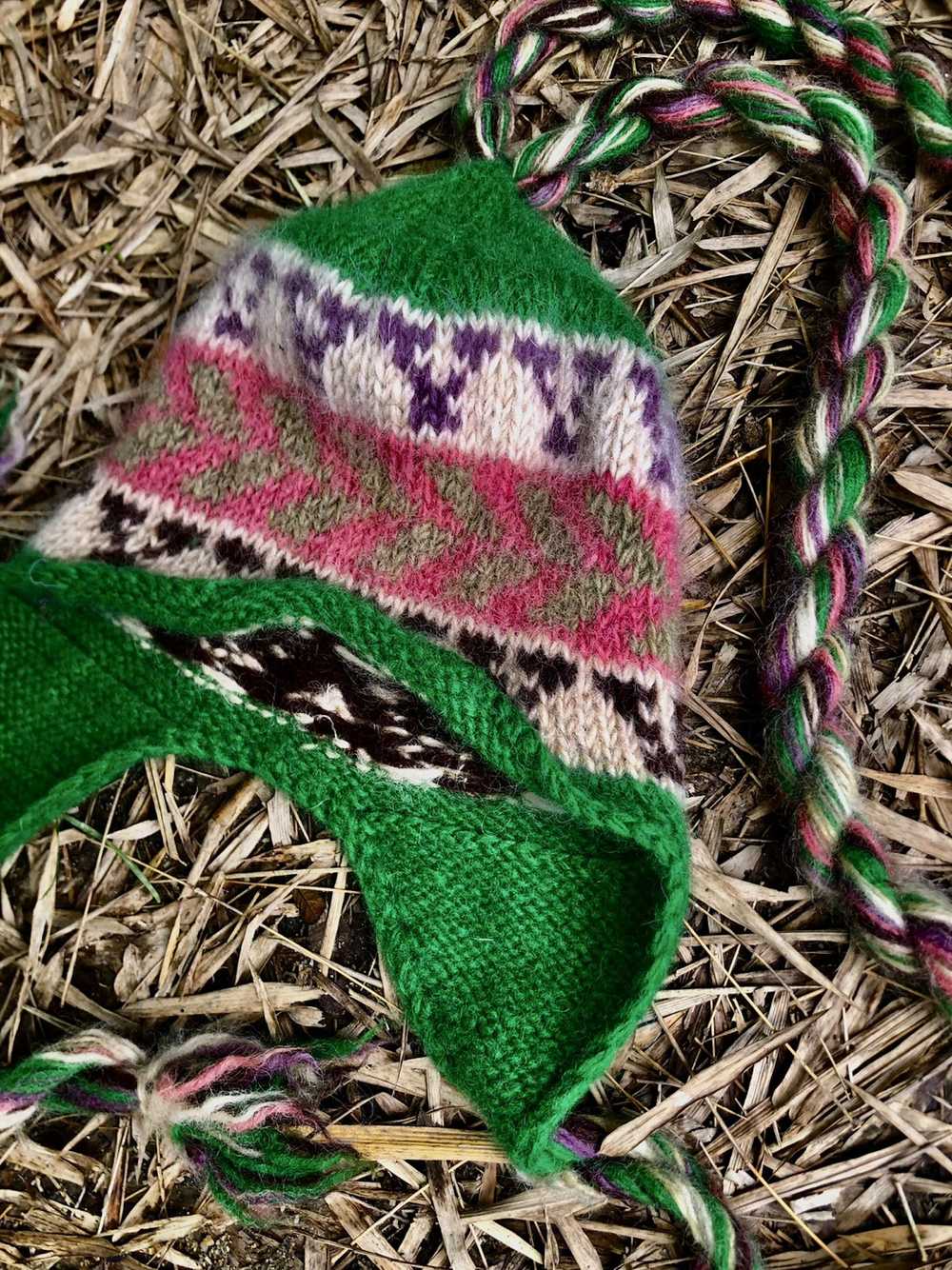 Handmade × Vintage Vintage Handmade Wool Knit Sno… - image 1