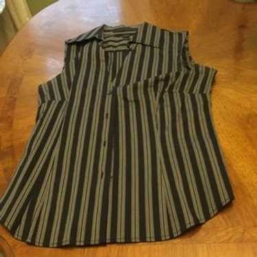 Express Design Studio Button Down Size Small - image 1