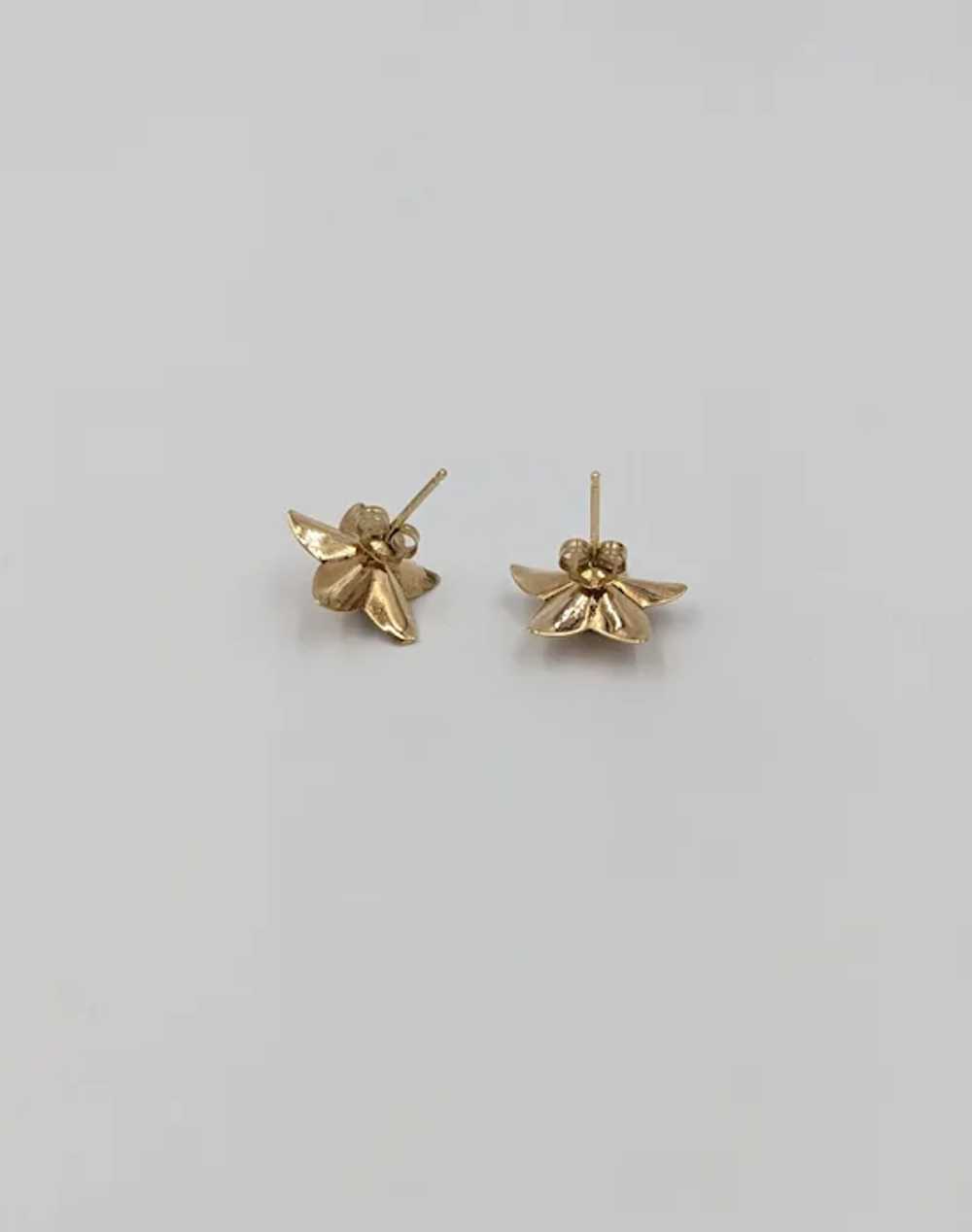 14K Yellow Gold Mid Century Pierced Flower Earrin… - image 8