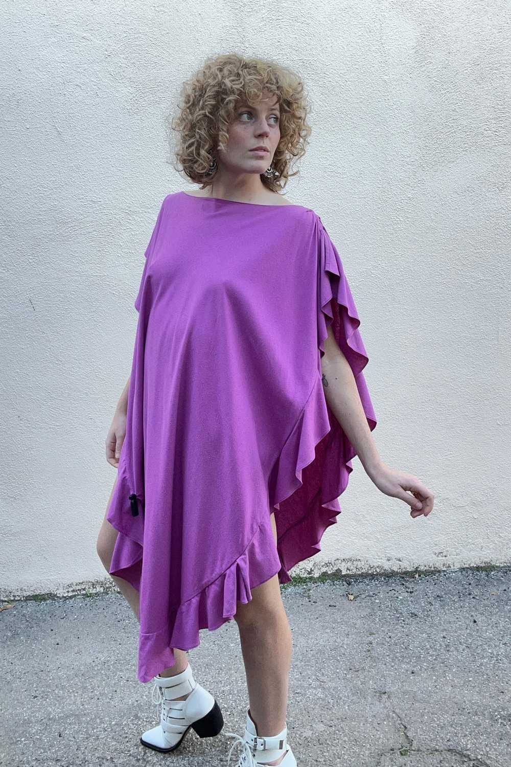 Electric Feathers Fuchsia Ruffle Silk Caftan - image 9