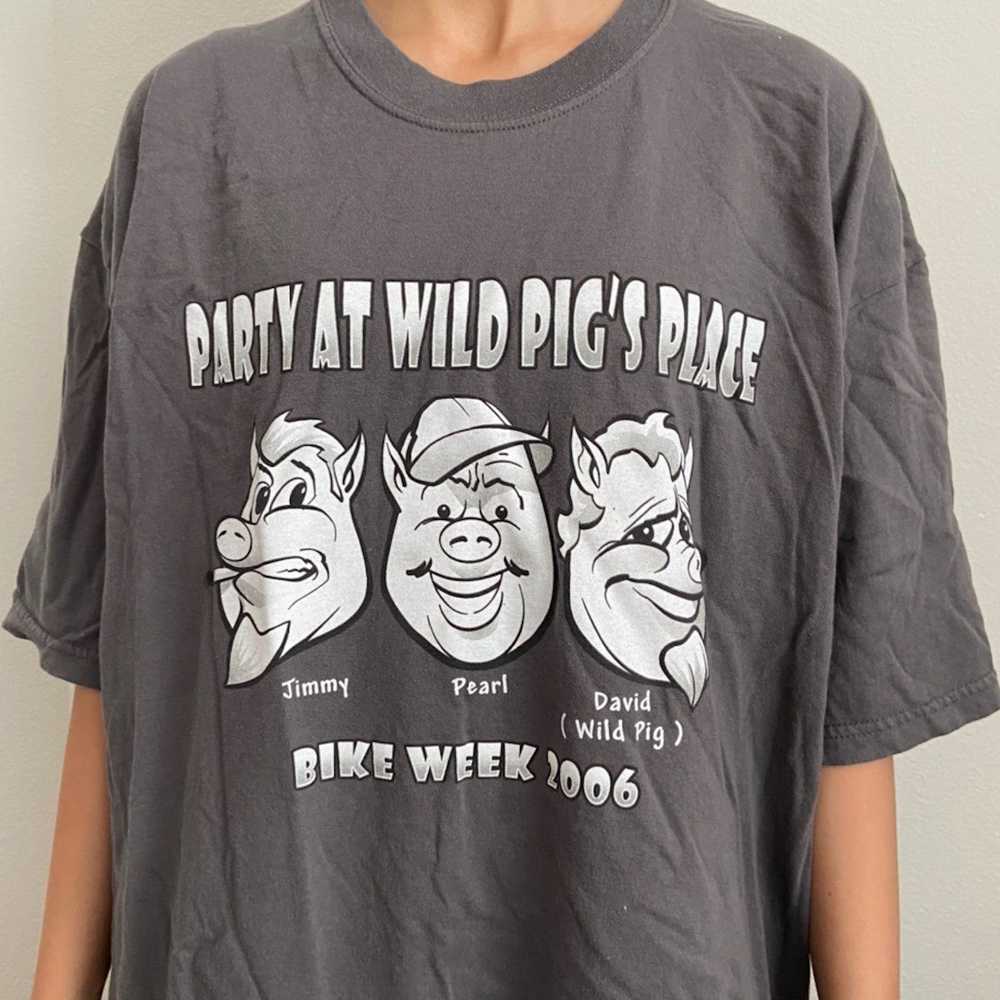 Vintage Vintage 'Party At Wild Pig' Bike Week Gre… - image 1