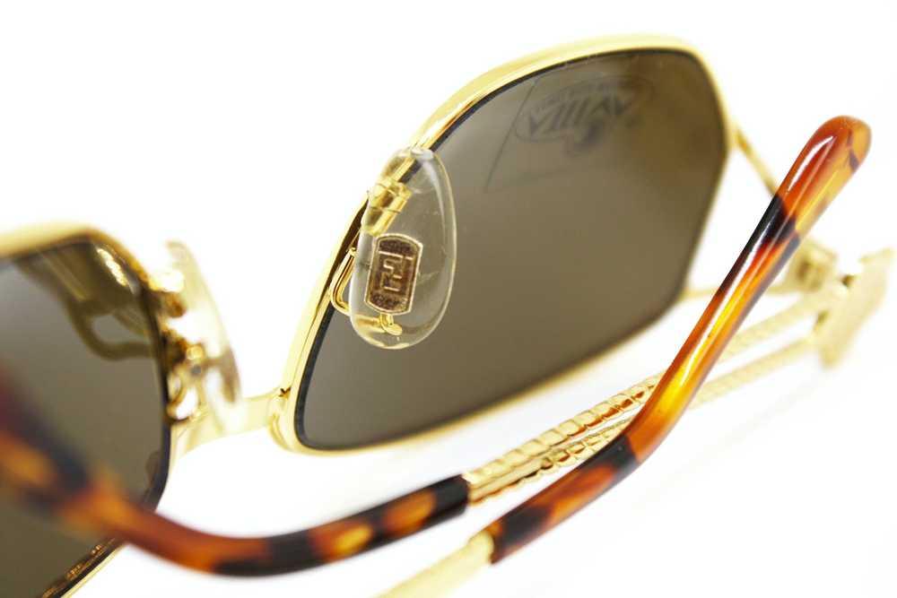 Fendi Sunglasses FENDI mod. SL 7023 oversize sunn… - image 7
