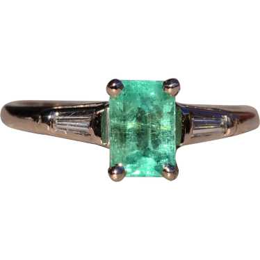 Ladies Signed 14K White Gold Emerald and Diamond R
