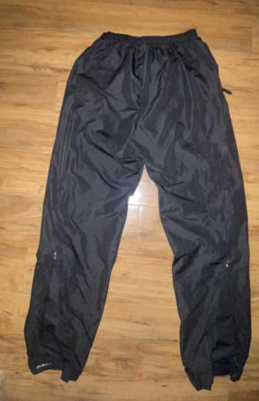 Nike Sherpa Sweatpants - great condition - black - - Depop