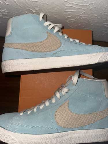 Nike BLAZER MID PRM VNTG QS “Ice Cream Cone”