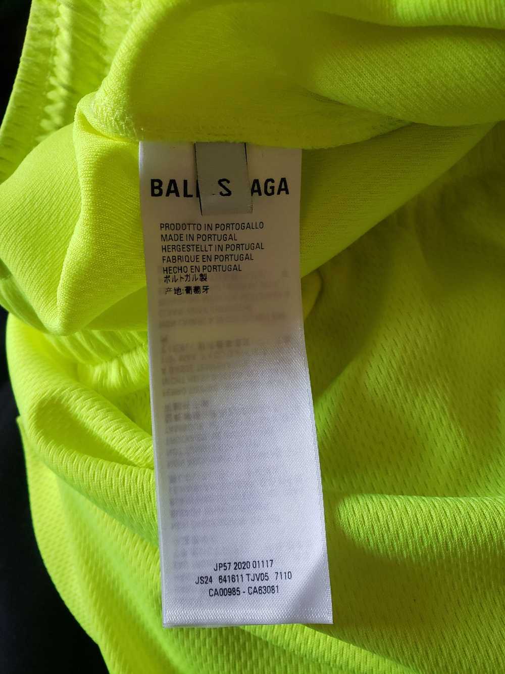 Balenciaga Winter 20 Neon Soccer Shorts - image 8