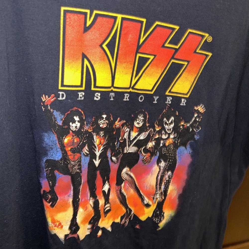 Kiss Kiss Destroyer Graphic T-Shirt - image 2