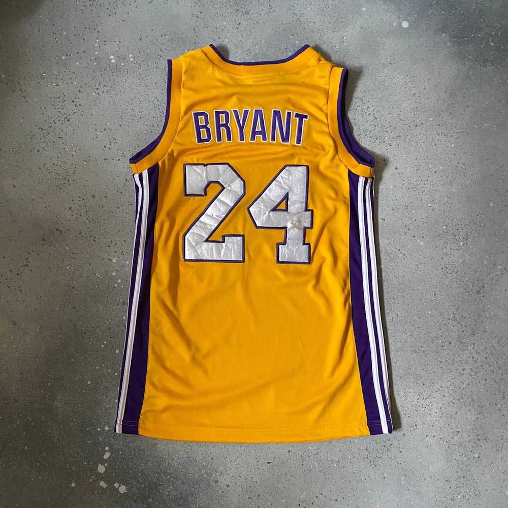 Fan Apparel × NBA × Vintage Lakers Kobe Bryant Vi… - image 3