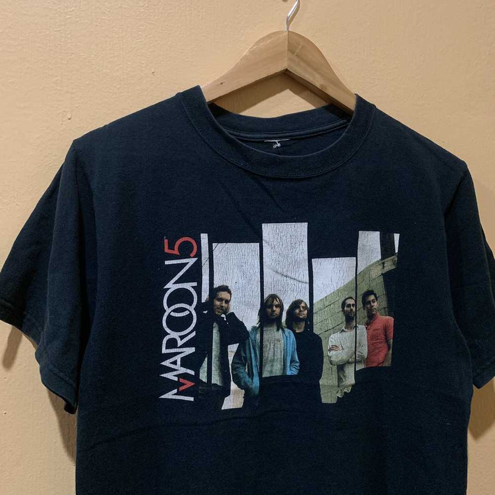 Band Tees × Made In Usa Maroon 5 Tour 2004 Tshirt… - image 2