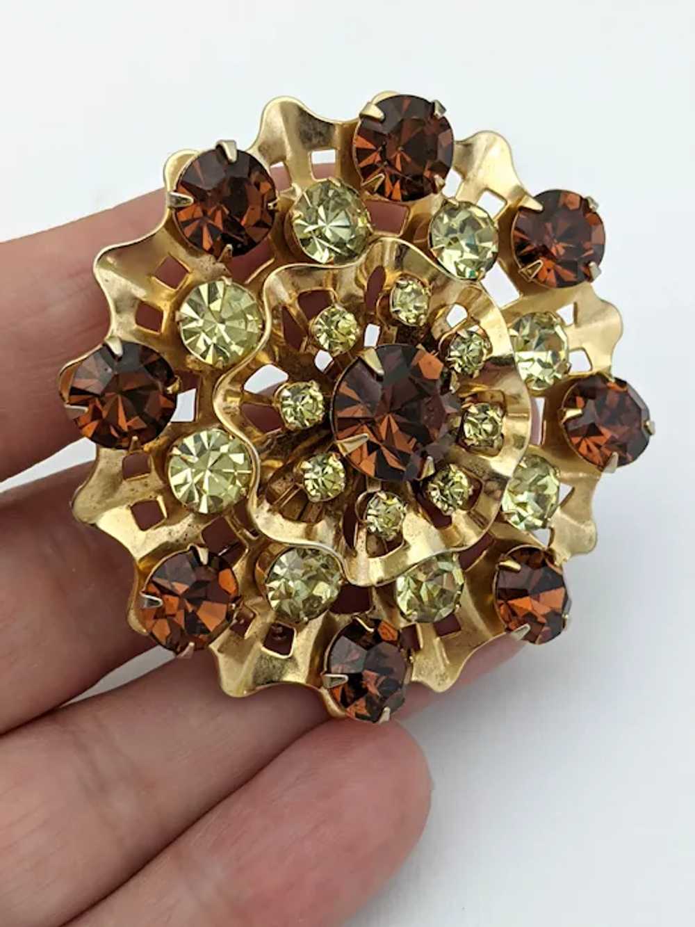 Brown And Orange Rhinestone Round Floral Brooch - image 3