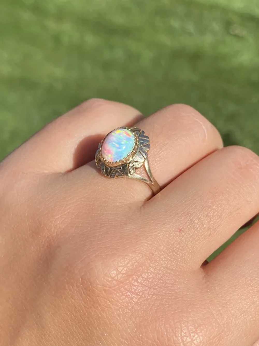 Mid Century Opal Ring in Yellow Gold - image 9