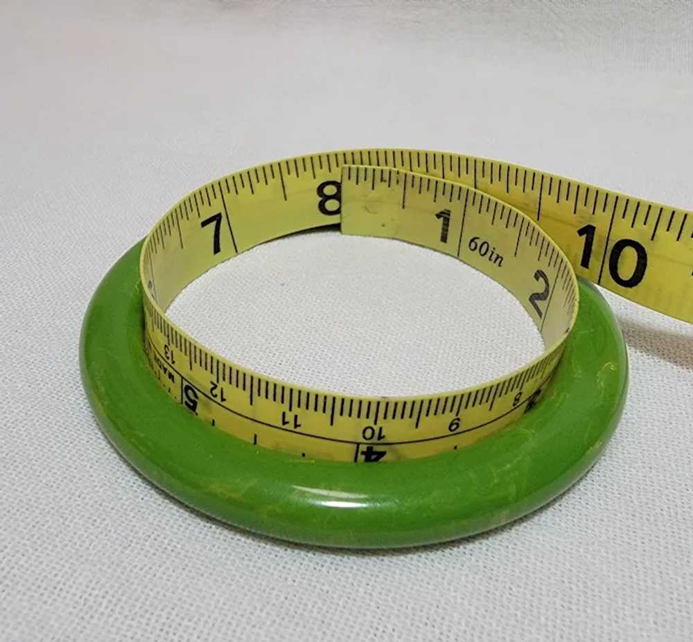 Vintage plastic bangle bracelet, green with sligh… - image 3
