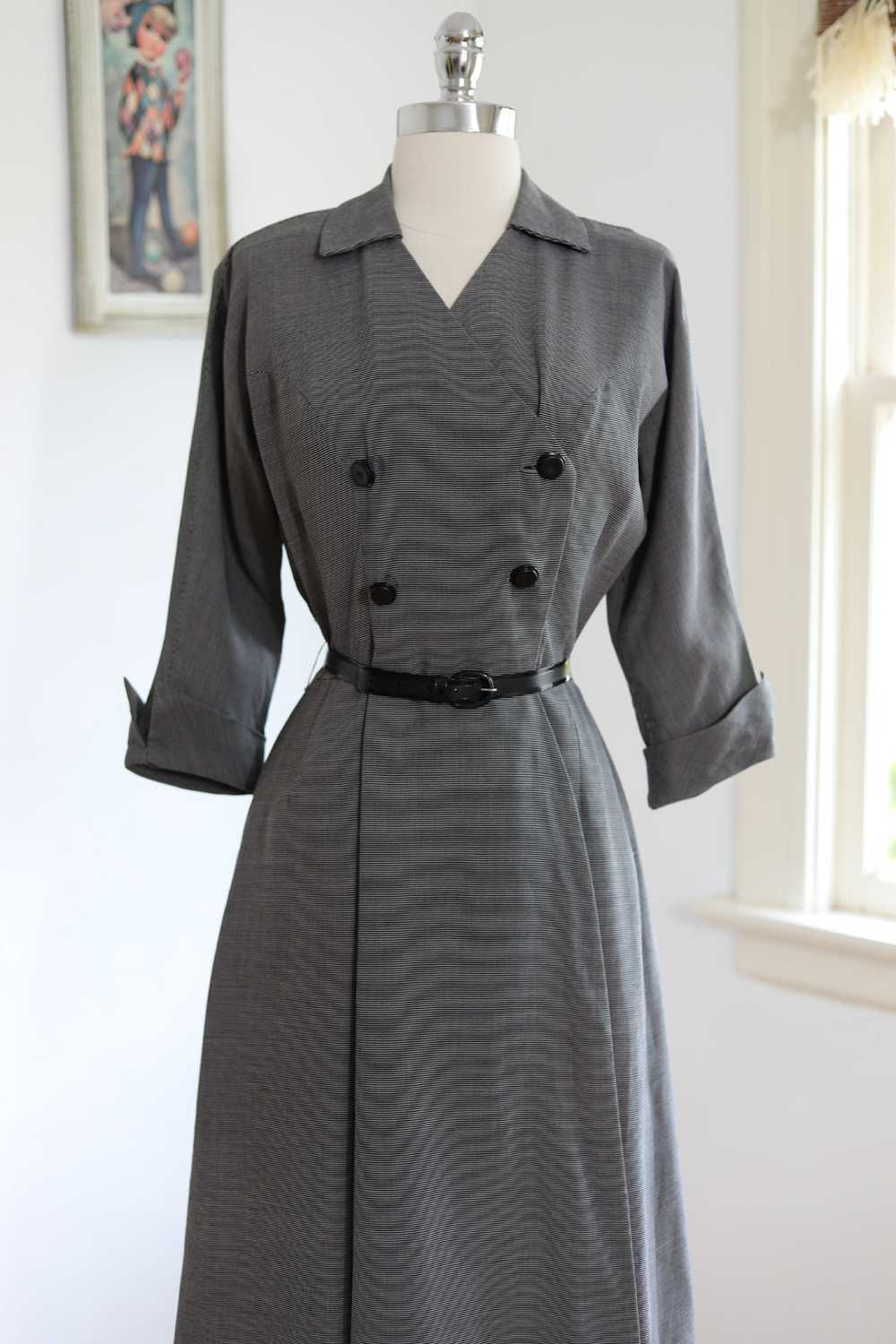 Vintage 1940s Dress - SHARP Black White Woven Str… - image 2