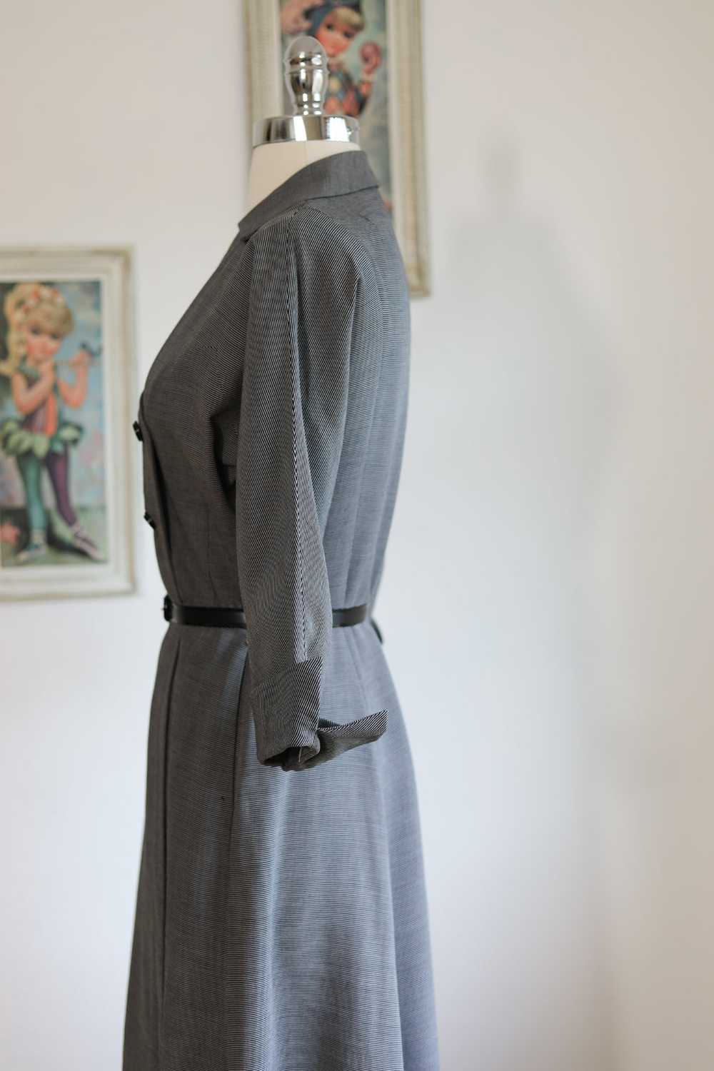 Vintage 1940s Dress - SHARP Black White Woven Str… - image 5
