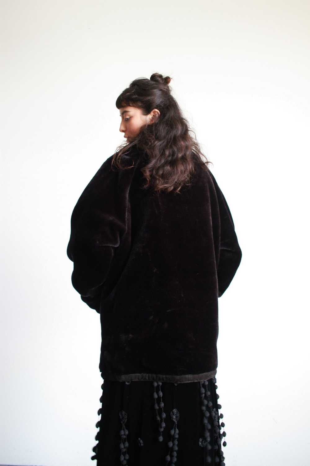 1980s Black Suede Teddy Reversible Oversized Coat - image 6