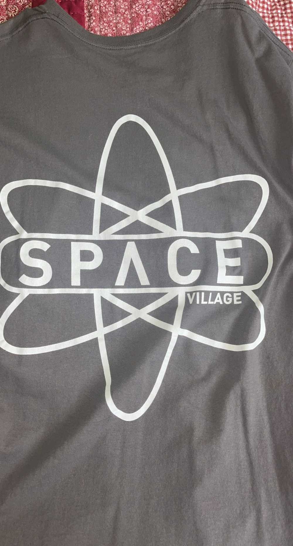 Travis Scott Travis Scott Space Village T shirt - image 4