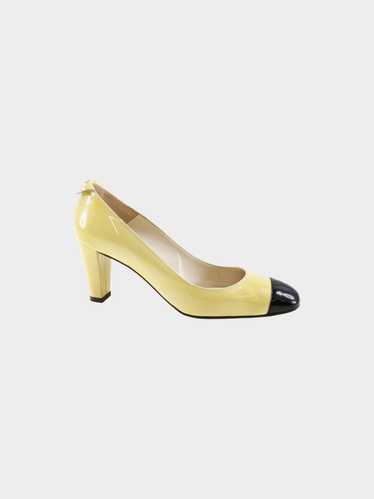 Chanel 2000s Black and Beige Two-toned Pumps - image 1