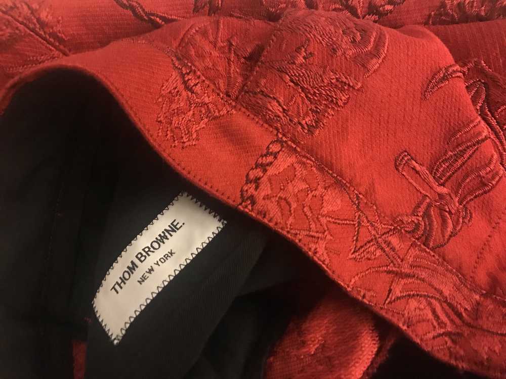 Thom Browne $1,207 embroidered red shorts - image 4