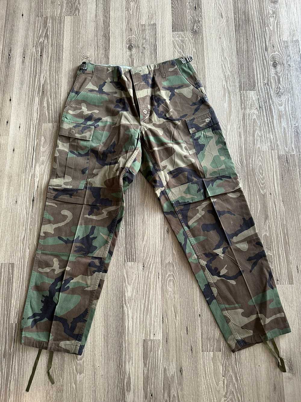 Camo × Jean Vintage Army Cargo Pants - image 1