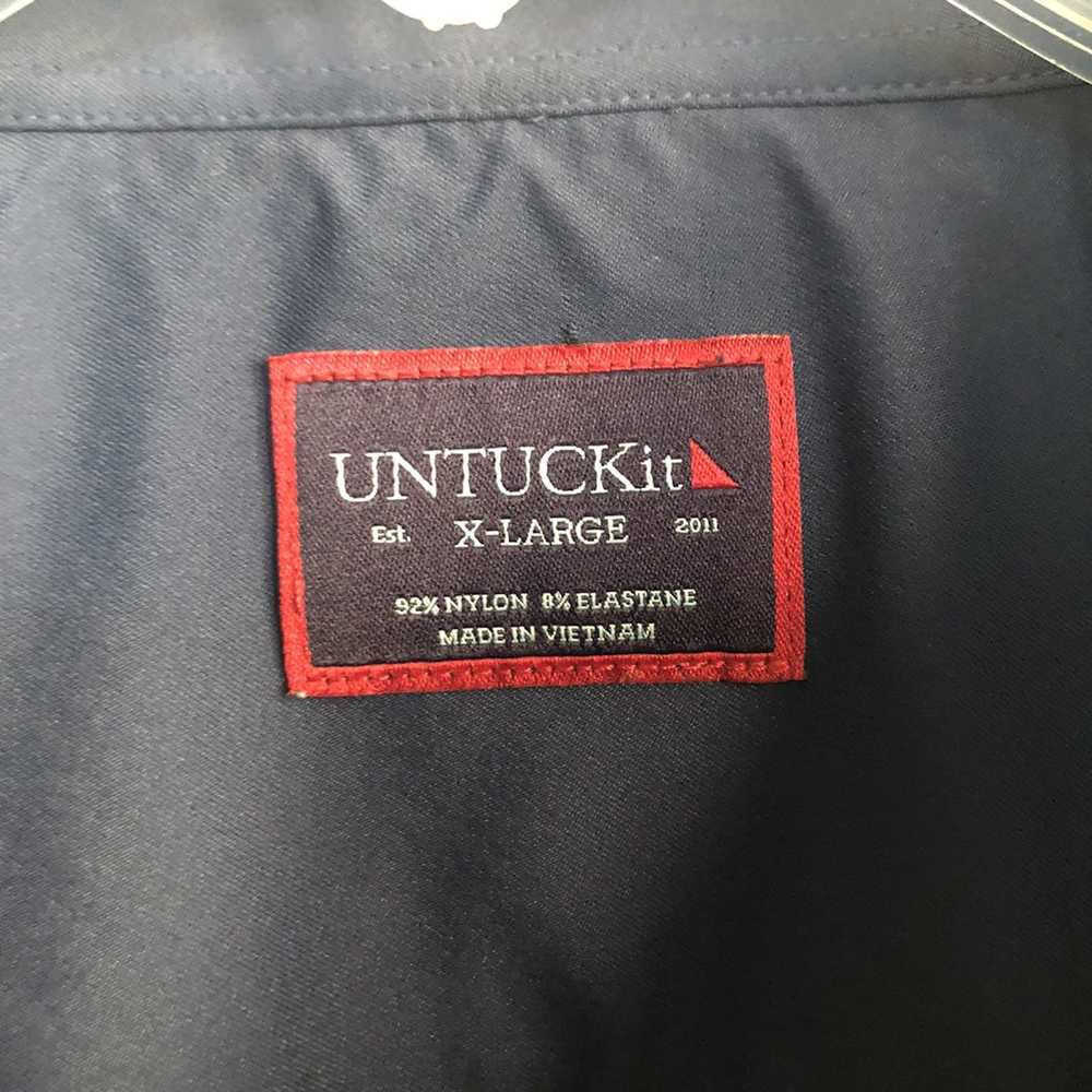 UNTUCKit UNTUCKit Stretch Button Down Long Sleeve… - image 5