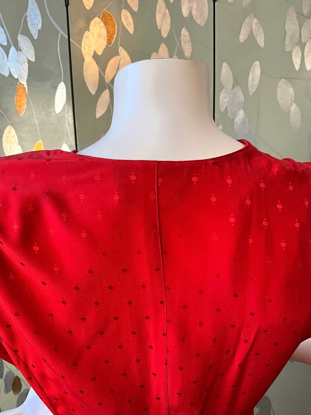 Vintage 1980s Red Louis Féraud Silk Tea Dress, M-L - image 8