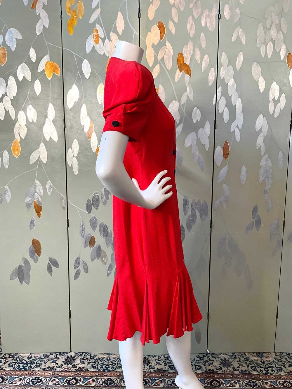 Vintage 1980s Red Louis Féraud Silk Tea Dress, M-L - image 9
