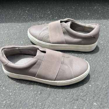 J/Slides Adorn Slip On Platform Shoes Size 8 WMNS - image 1