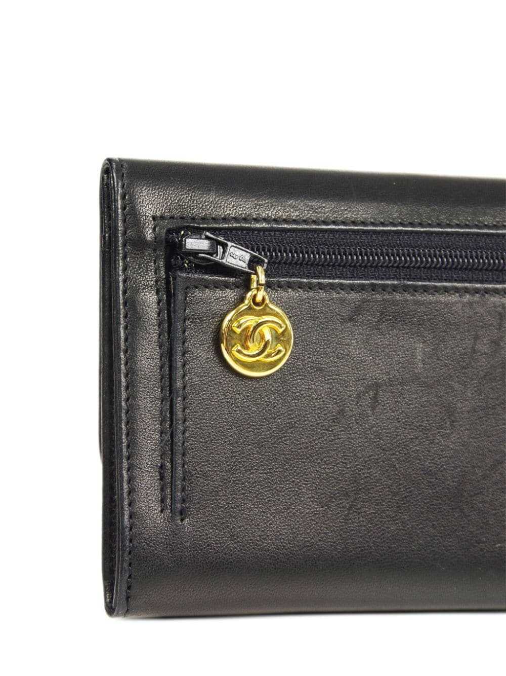 CHANEL Pre-Owned 1997 CC leather wallet - Black - image 3