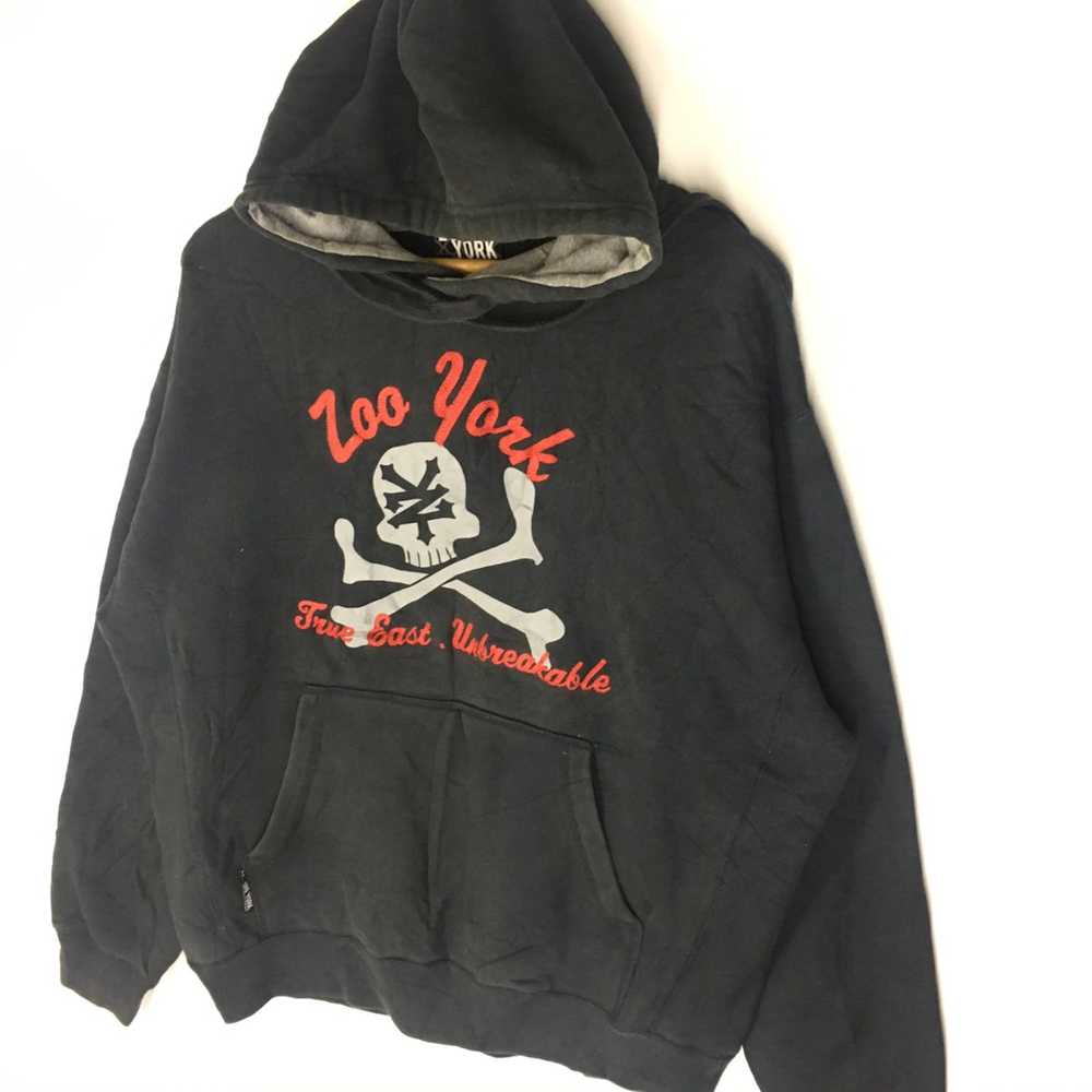 Zoo York Vintage ZOO YORK Skateboard Logo Hoodie … - image 4