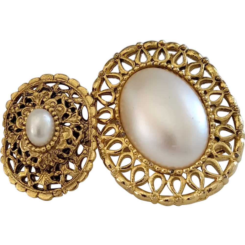 Two Vintage Faux Mobe Pearl Brooches Silky White … - image 1