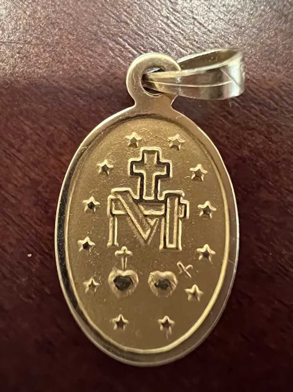 14k Yellow Gold Vintage Miraculous Medal Our Lady… - image 11