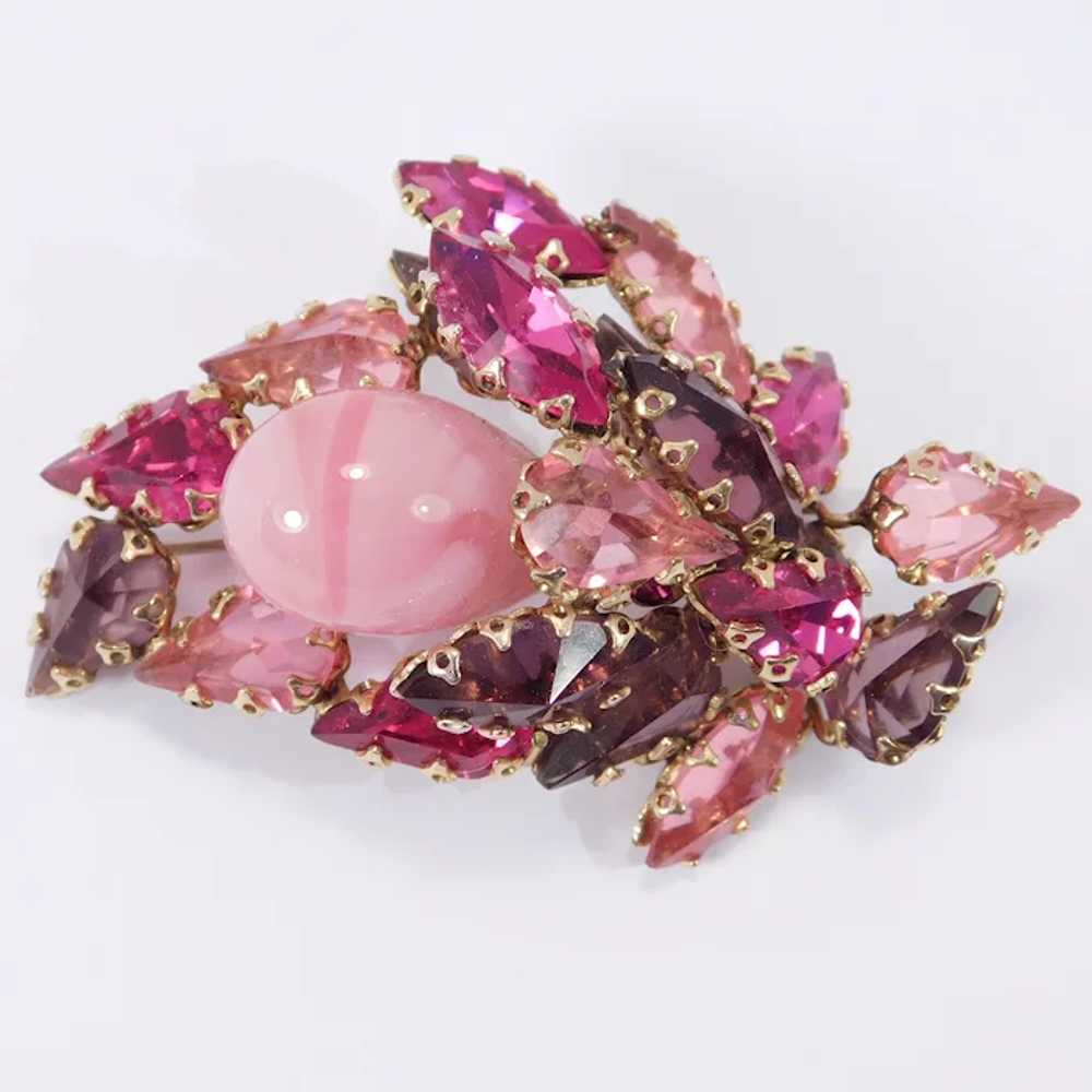 Stunning Schreiner Brooch Shades Of Pink Signed - image 4