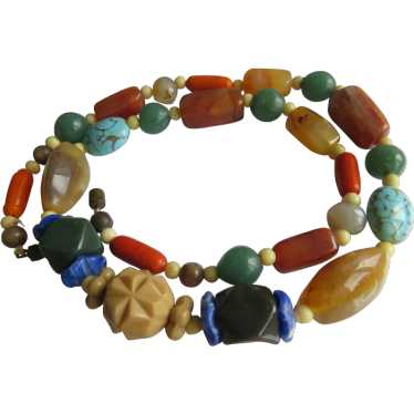 Vintage Semi precious bead necklace, ca. 1940 - image 1