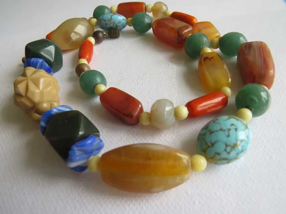 Vintage Semi precious bead necklace, ca. 1940 - image 4