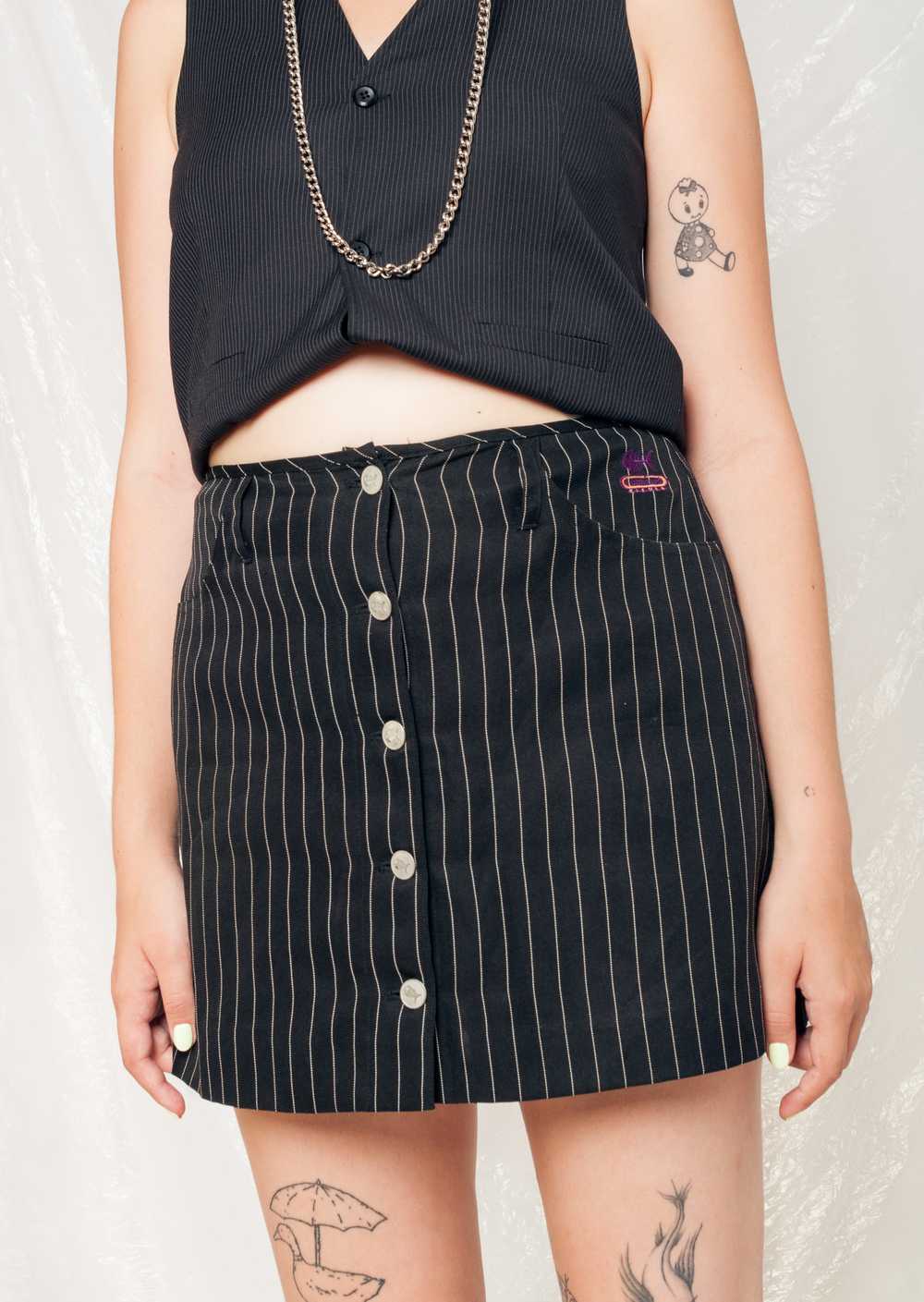 Vintage Skirt 90s Pinstriped High Waisted Mini in… - image 2