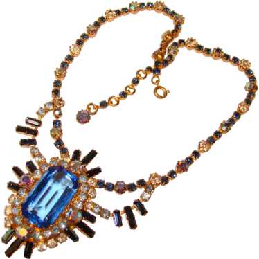 Fabulous BLUE & AURORA Vintage Rhinestone Necklace