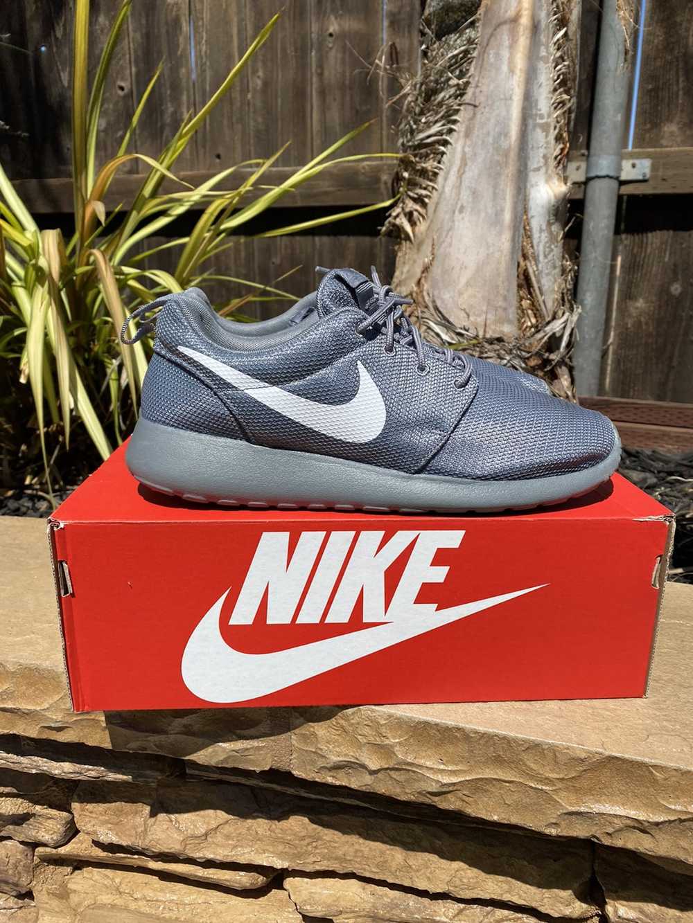 Nike Nike Roshe Run Cool Grey - image 2
