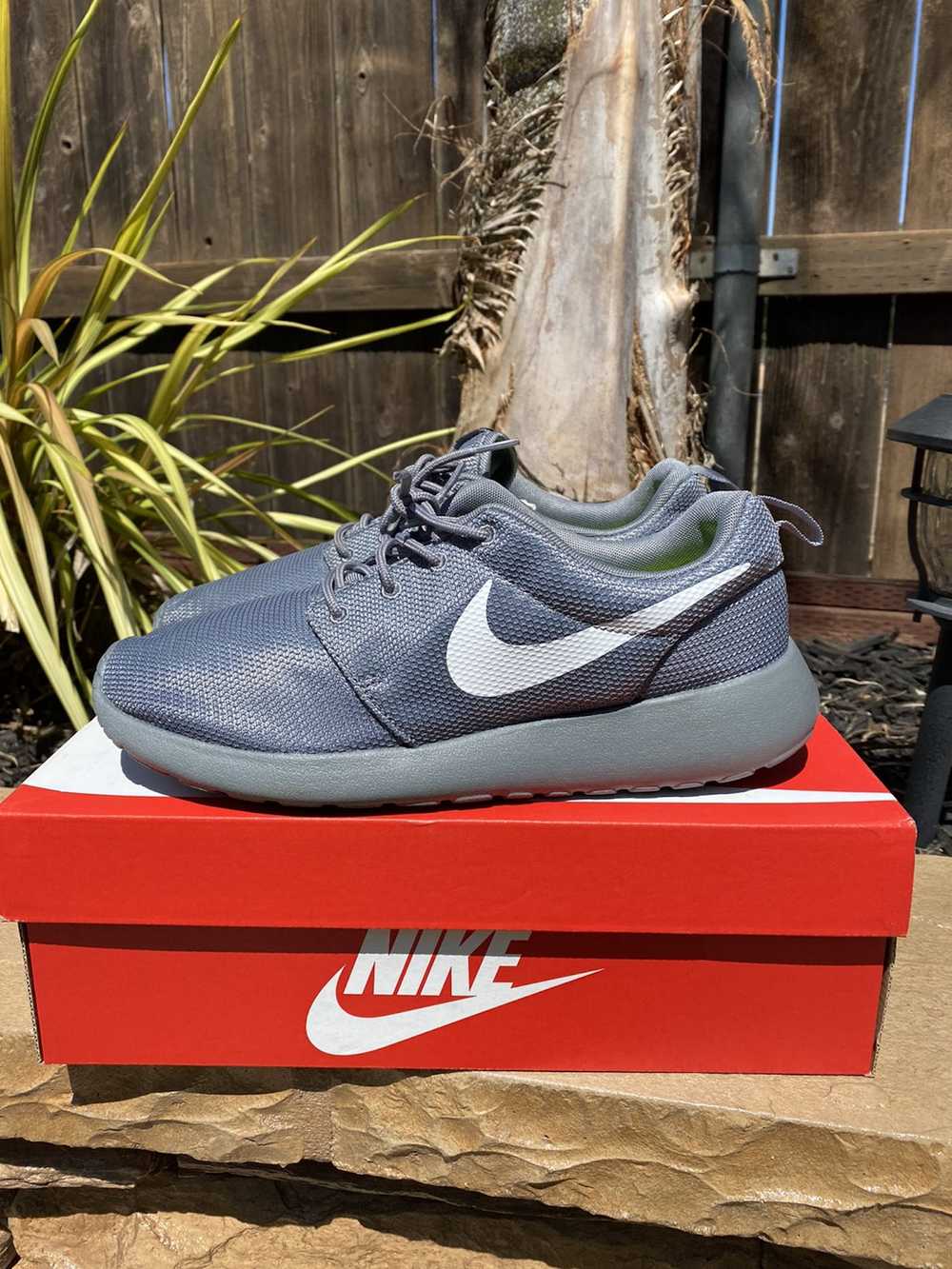 Nike Nike Roshe Run Cool Grey - image 3