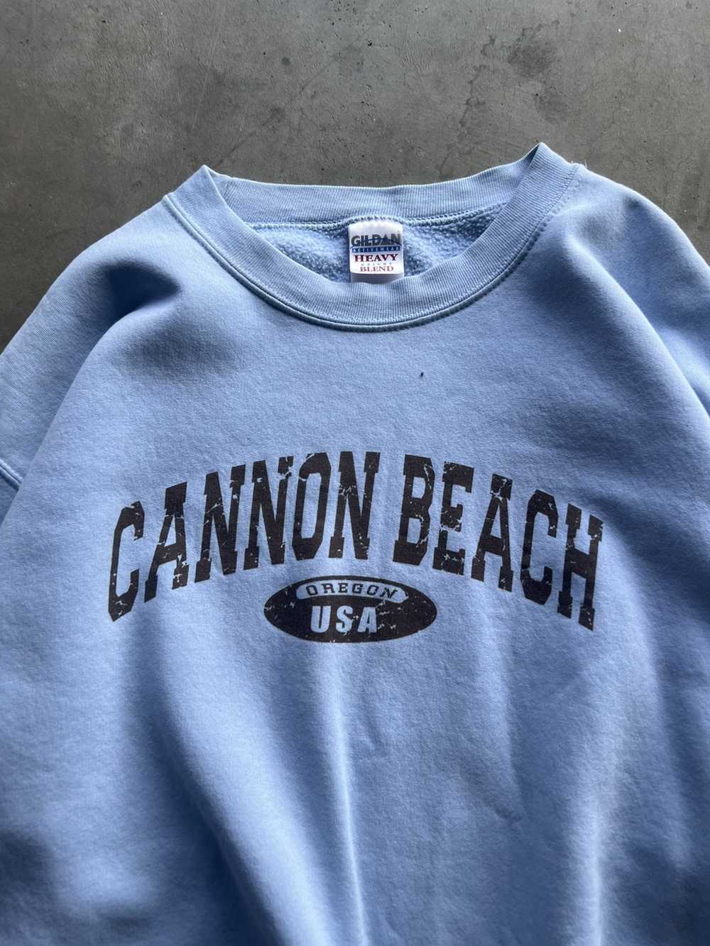 Gildan × Streetwear × Vintage Cannon Beach Crewne… - image 2