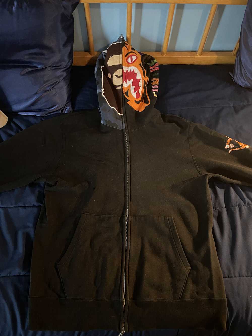 Bape BAPE 2nd Ape Tiger Full Zip Hoodie Black Siz… - image 1