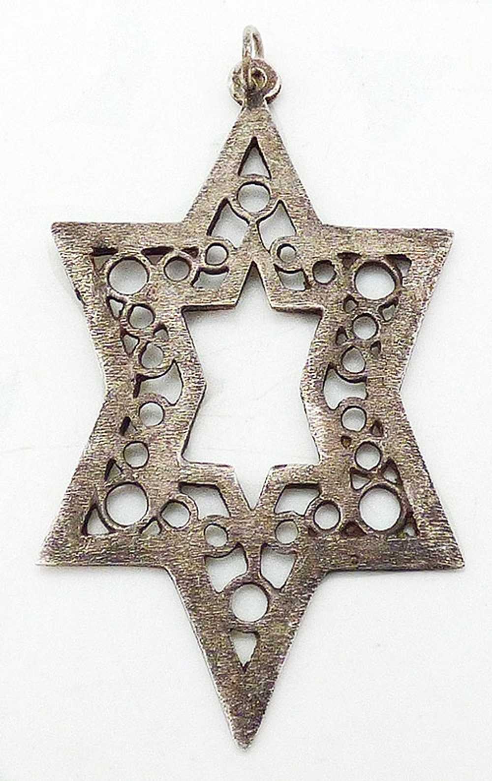 Israeli Sterling Filigree Star of David Pendant - Gem