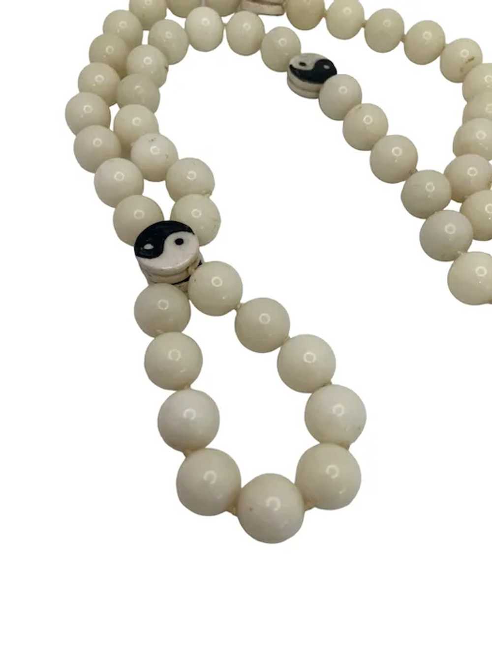 Vintage Chinese White Jade Bead Necklace - image 6