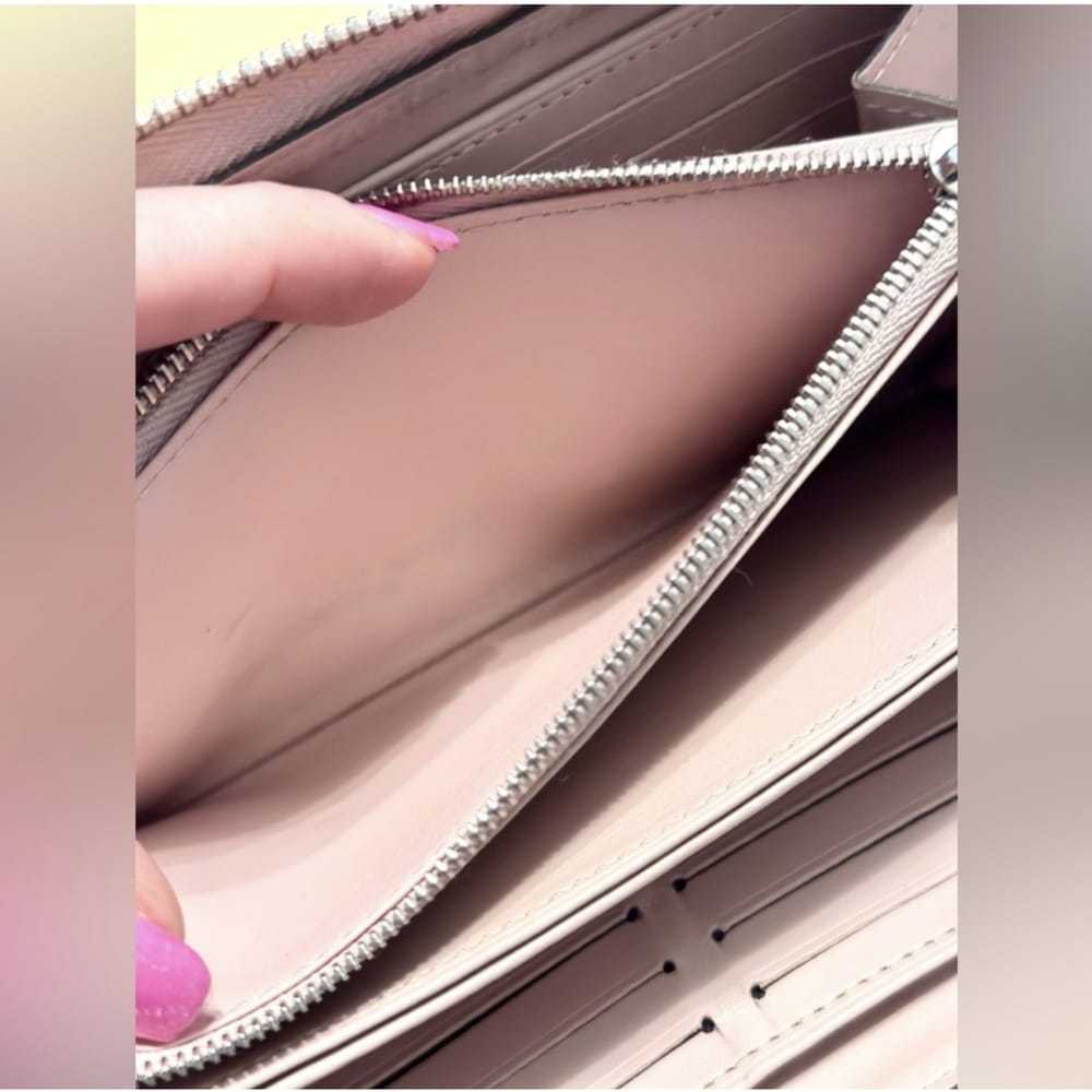 Louis Vuitton Zippy leather purse - image 9
