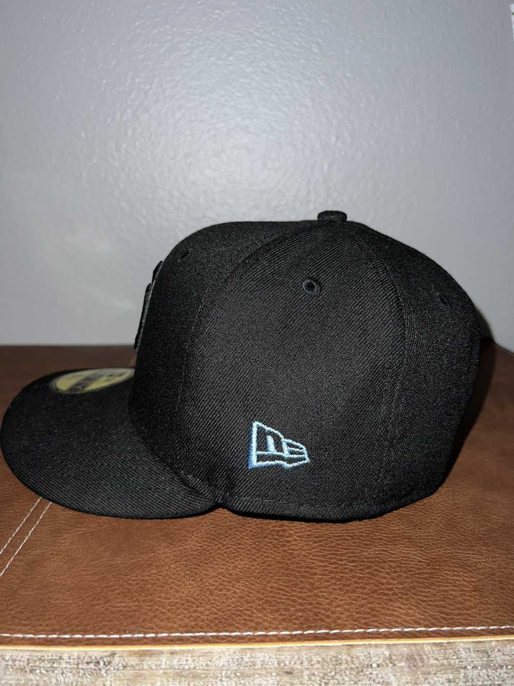 New Era Yankees Icy Blue Fitted - image 4