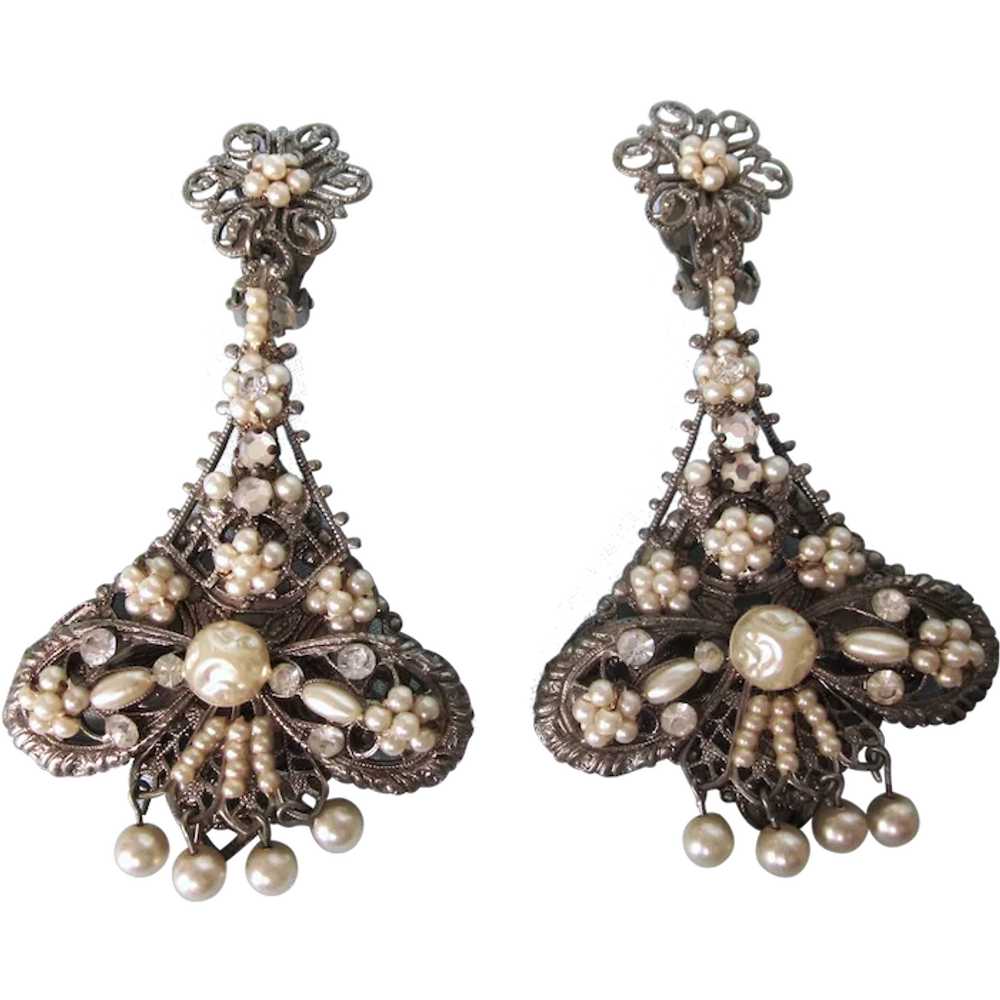 Spectacular Silver Filigree and Faux Pearl Chande… - image 1