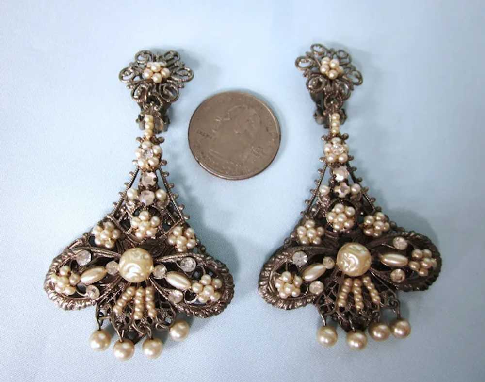 Spectacular Silver Filigree and Faux Pearl Chande… - image 3