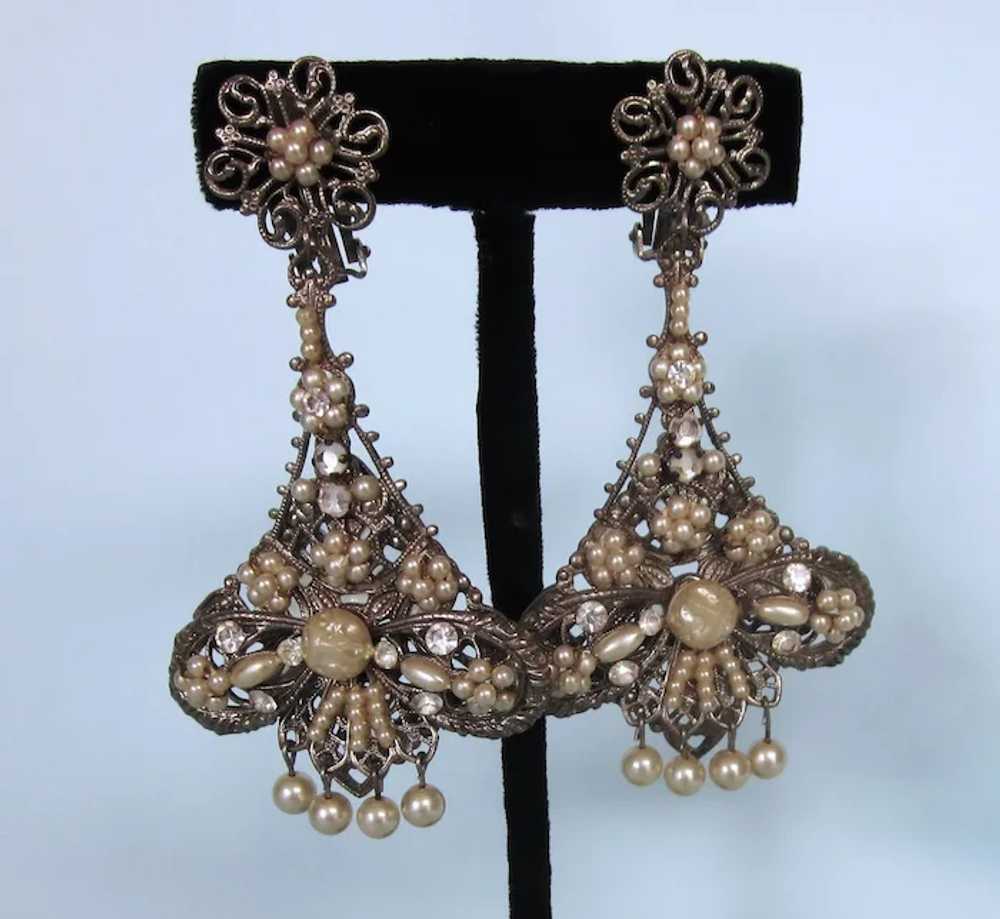 Spectacular Silver Filigree and Faux Pearl Chande… - image 7